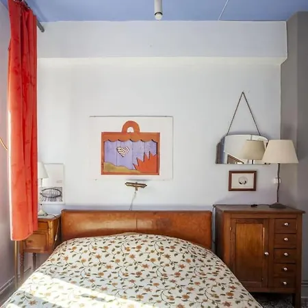 Apartament Greek Retro Decor & Wesanderson's Movies Design *