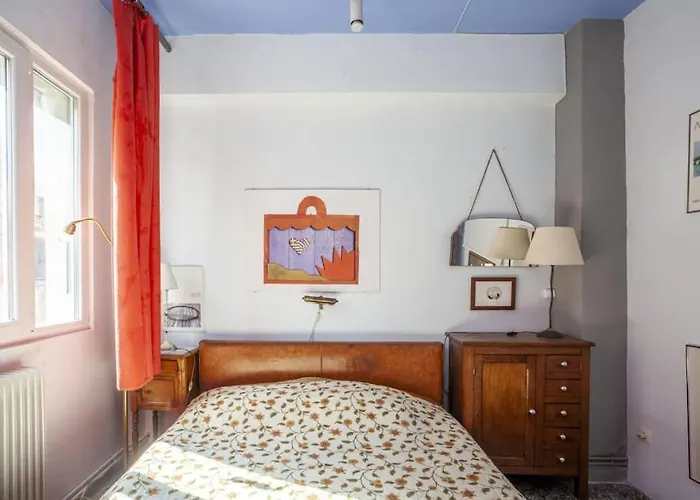 Apartment Greek Retro Decor & Wesanderson's Movies Design *